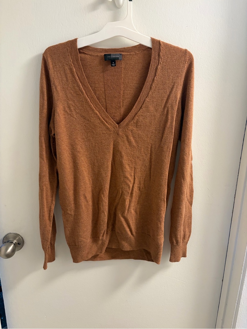 The Limited Cognac Burnt Orange Silk Blend V-Neck Sweater M